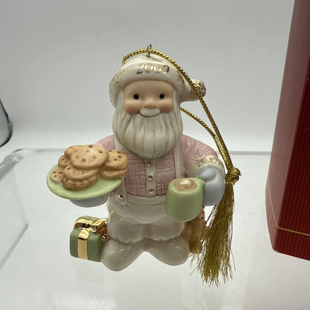 LENOX 2009 Annual SANTA ORNAMENT SANTA'S MIDNIGHT SNACK - Picture 2 of 9